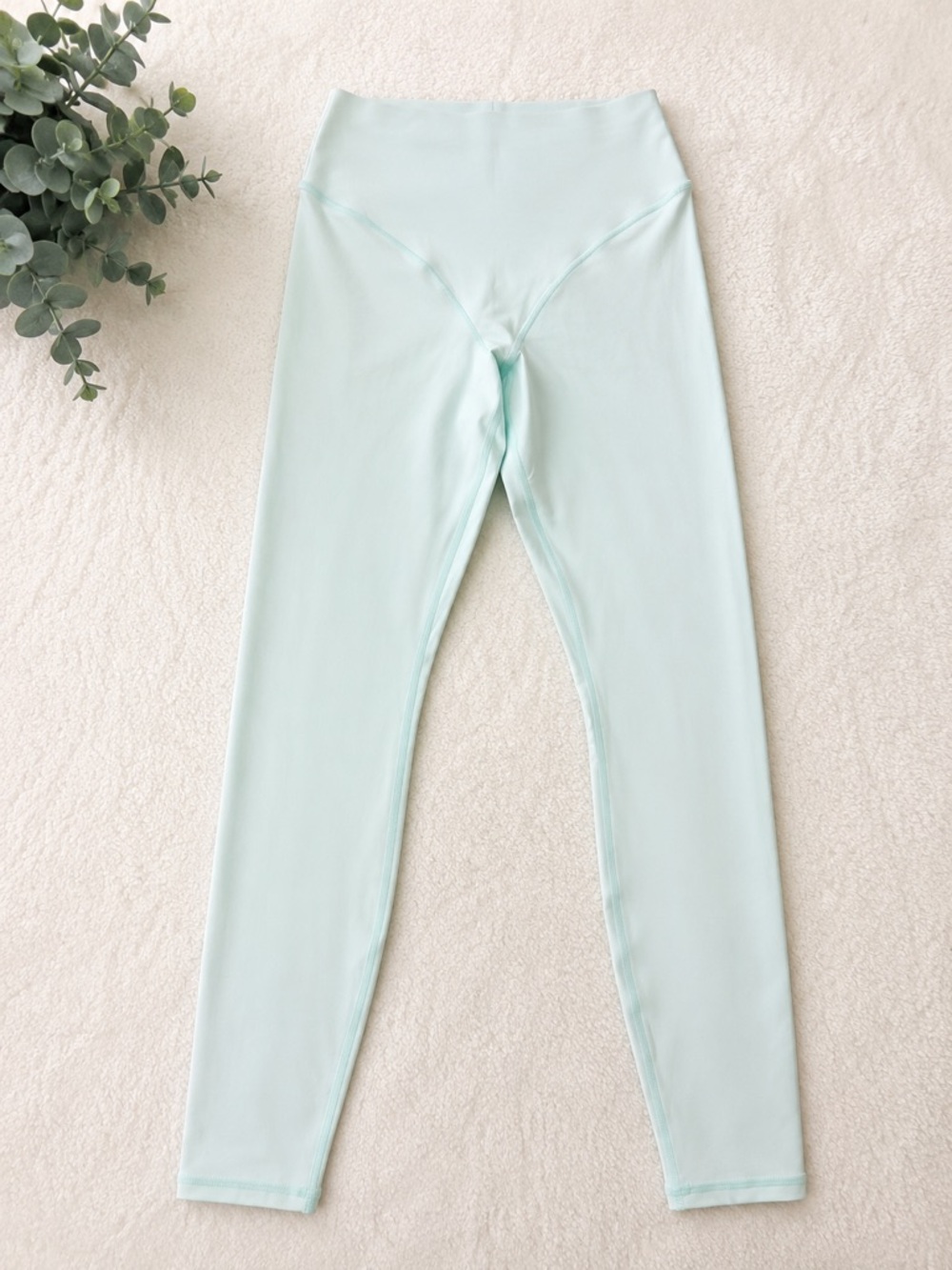 NWOT Fabletics PureLuxe Pastel Mint High Rise Yoga Leggings XXS